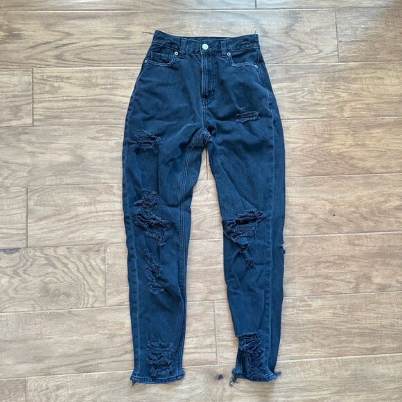 American Eagle Mom Jean Size 000 Regular Black Straight Leg Distressed Destroyed - Picture 1 of 10